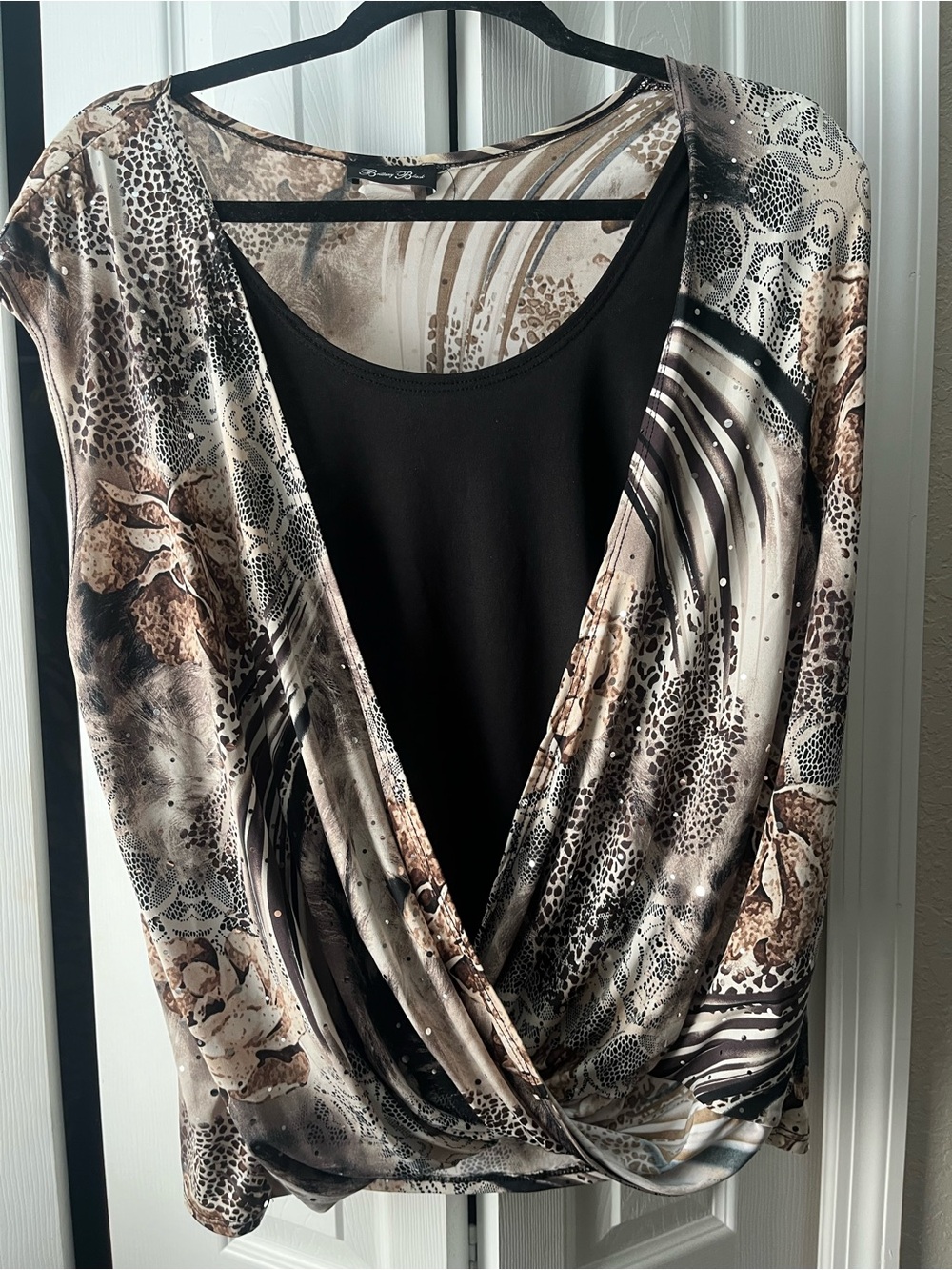 Brittany Black animal print sequined detailed blouse size XL
